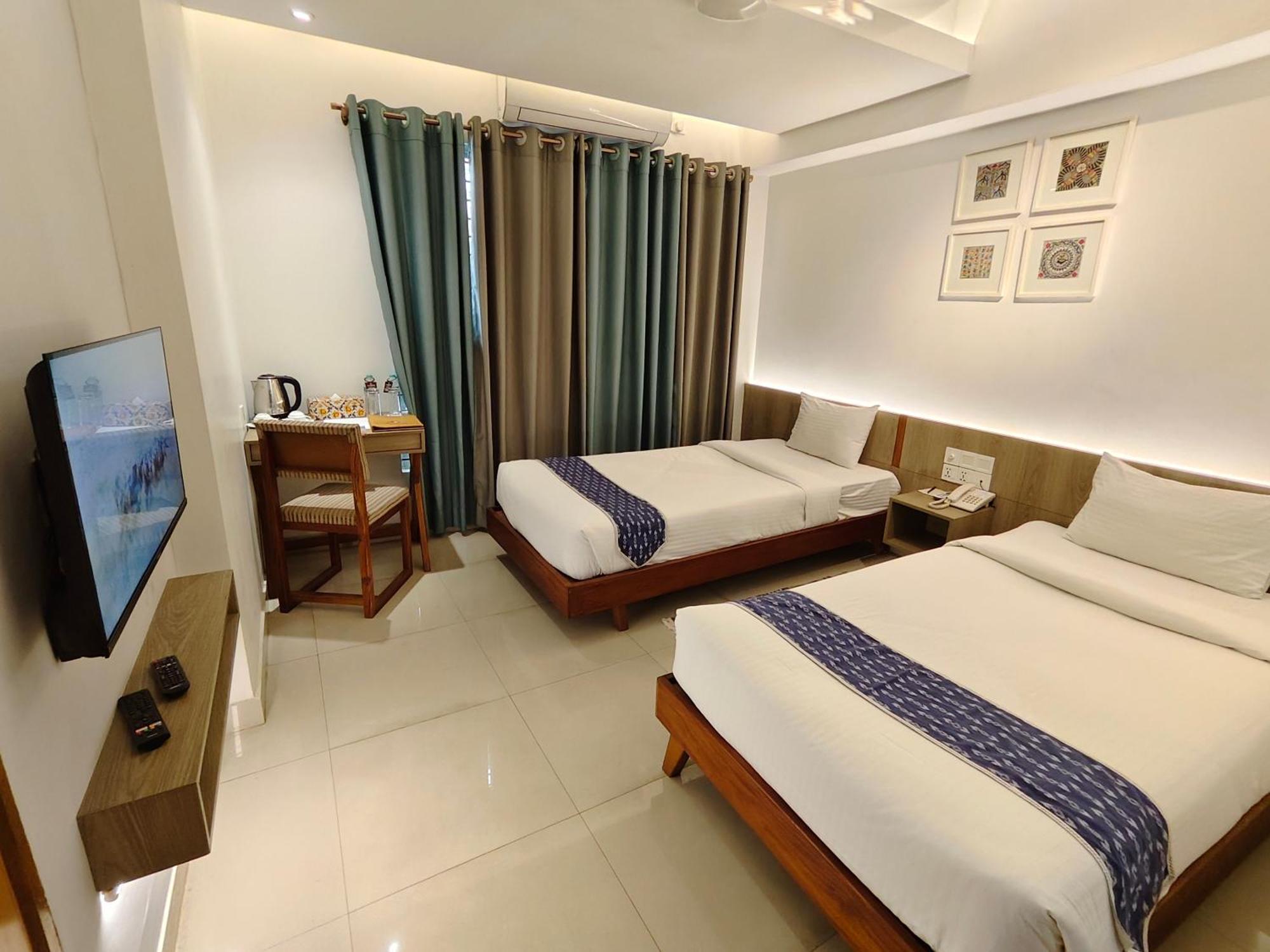 Hotel Nandini Dhaka Bagian luar foto